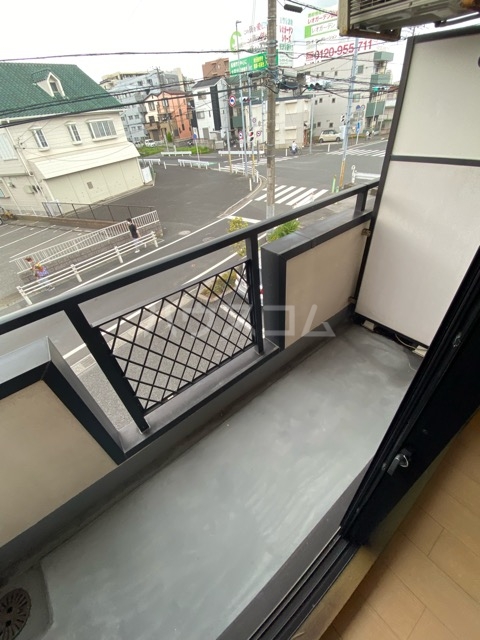 23/30 バルコニー