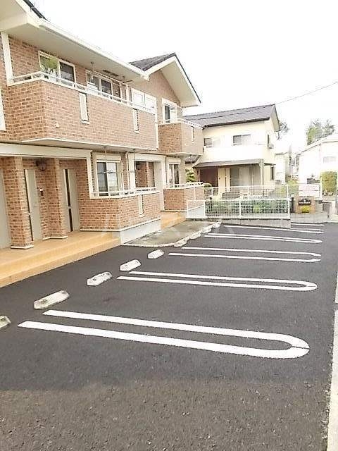 2/8 駐車場