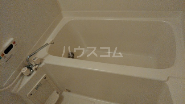 14/30 浴室