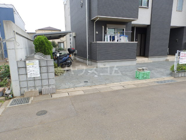 13/20 エントランス