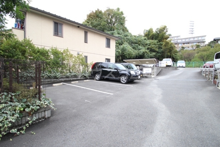 18/26 駐車場