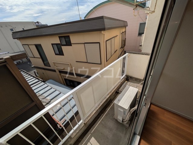 14/28 バルコニー
