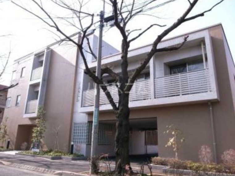 2/30 外観