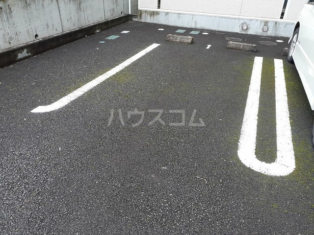 14/20 駐車場