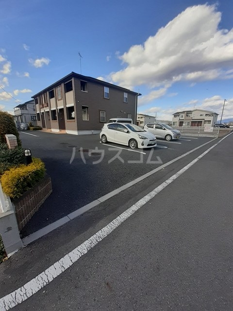 15/21 駐車場