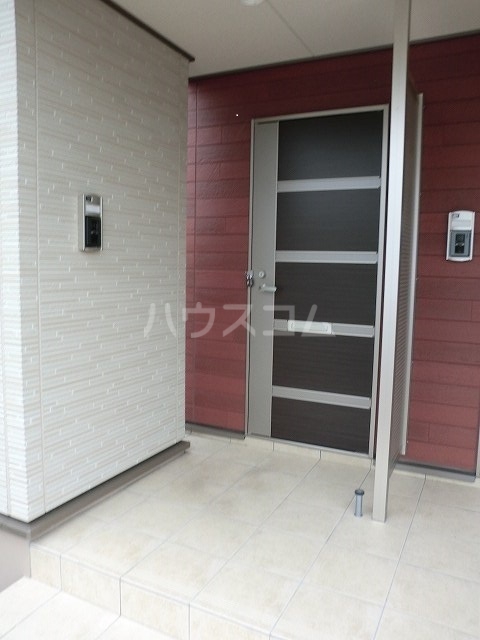 22/29 エントランス