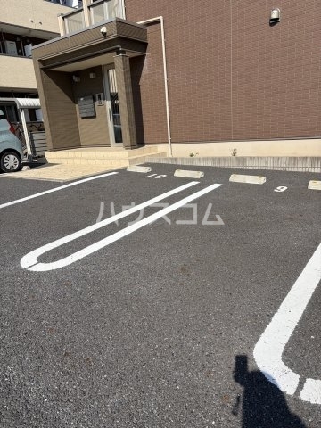 26/30 駐車場