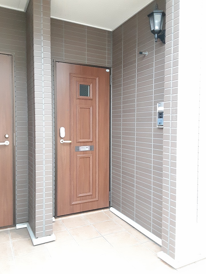 2/5 エントランス