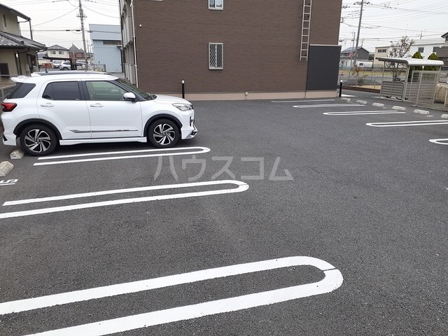 15/21 駐車場