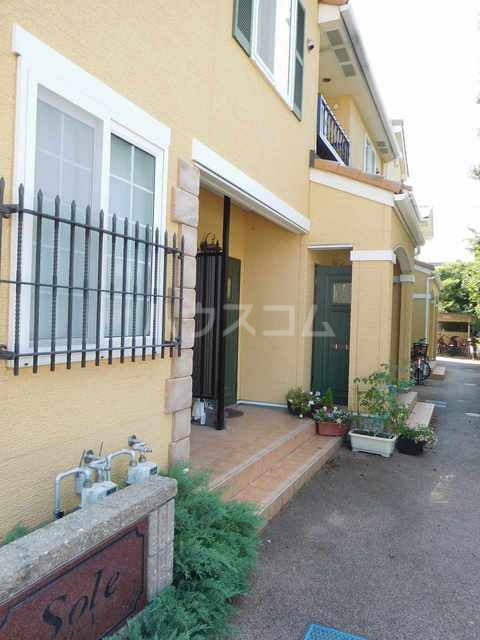 14/20 エントランス