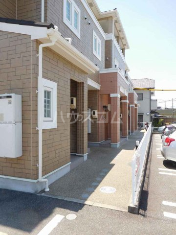 14/20 エントランス