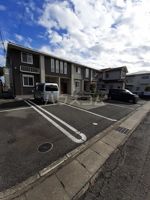 15/26 駐車場
