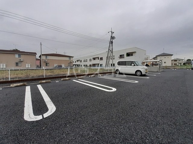 15/19 駐車場