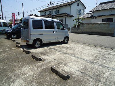 21/29 駐車場