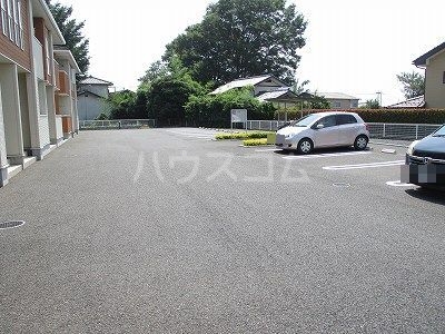 14/21 駐車場