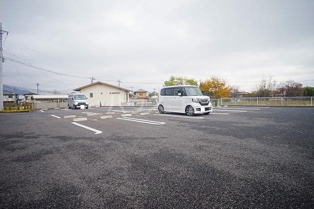 2/12 駐車場