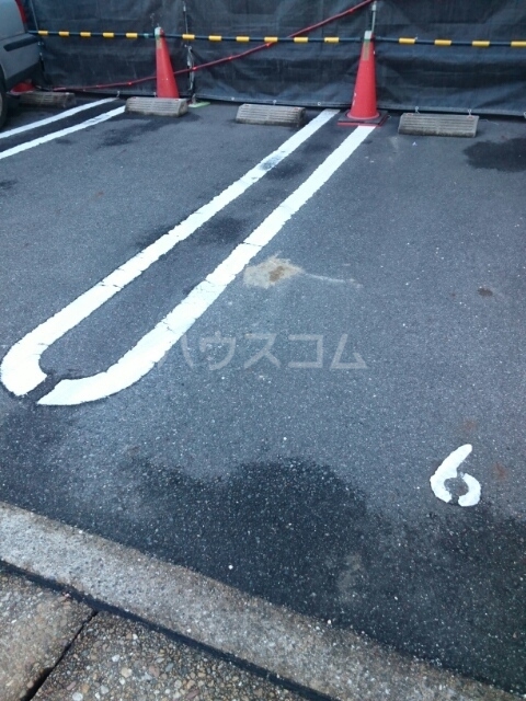 14/20 駐車場
