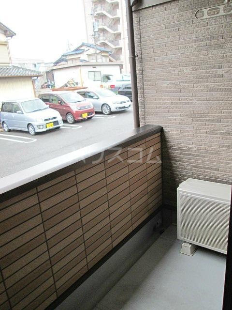 14/28 バルコニー