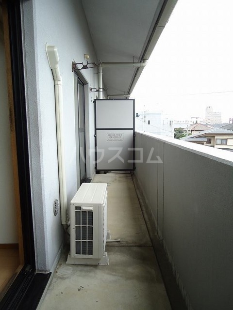 13/27 バルコニー