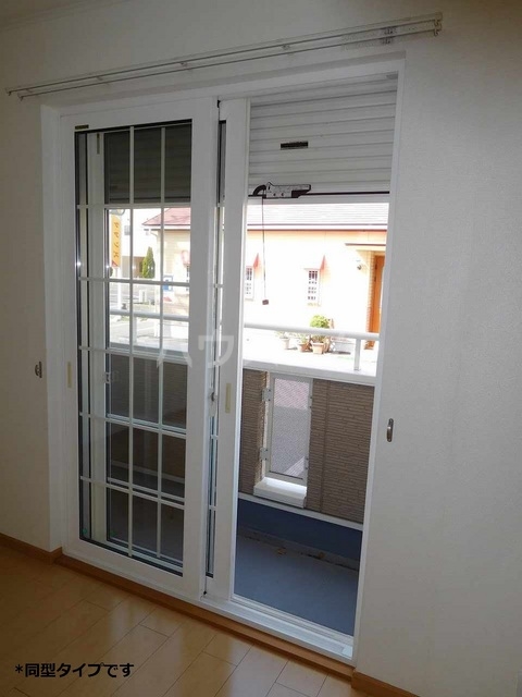 18/25 バルコニー