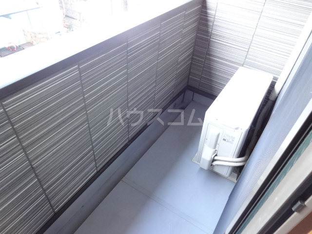 23/30 バルコニー