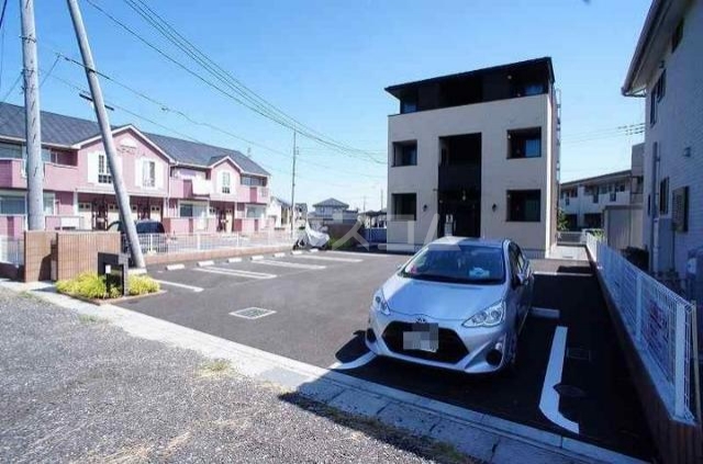 15/26 駐車場