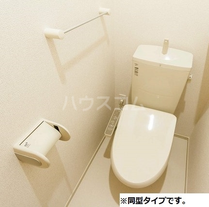 13/30 トイレ