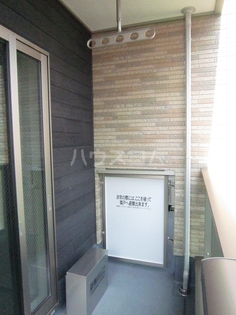 13/28 バルコニー