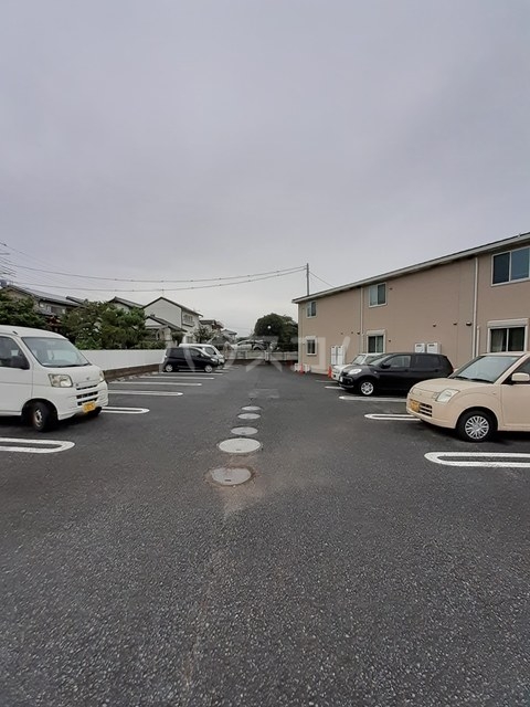 15/27 駐車場