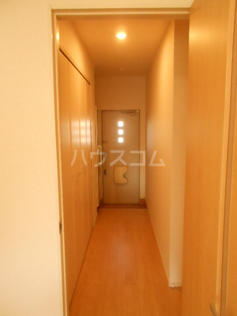 14/30 玄関
