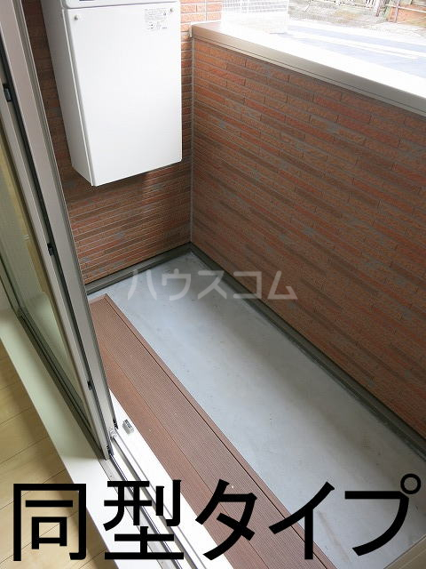 18/30 バルコニー