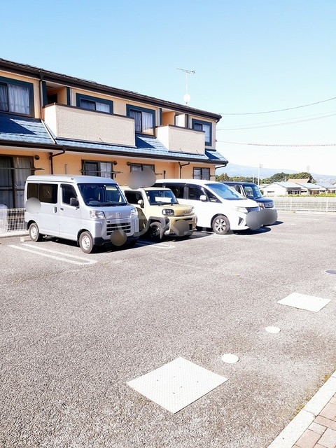 15/27 駐車場