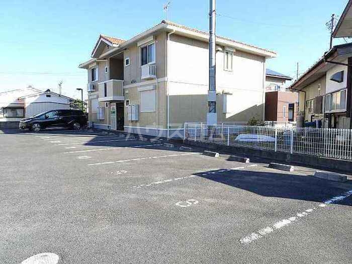 3/4 駐車場