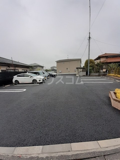 15/27 駐車場