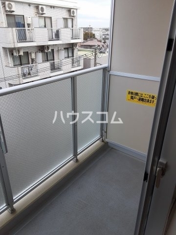 13/30 バルコニー