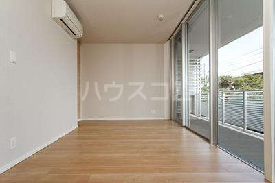 14/27 バルコニー