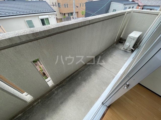 19/26 バルコニー