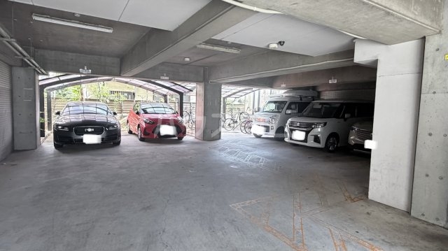 3/4 駐車場