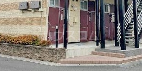 15/17 エントランス