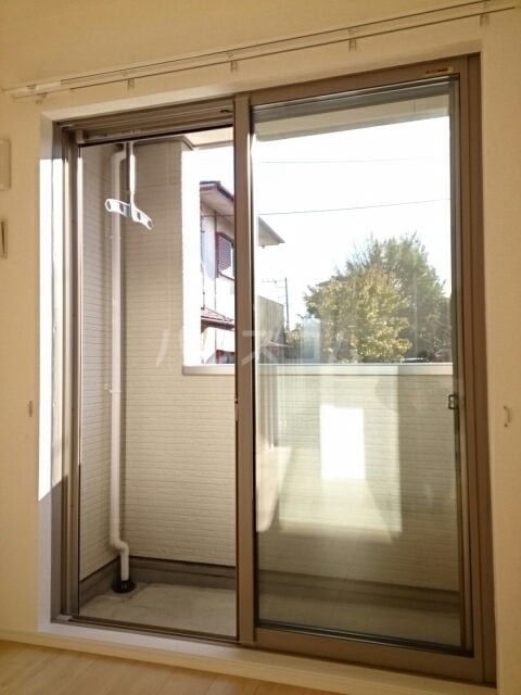 13/22 バルコニー