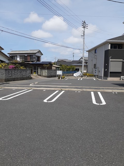 14/20 駐車場