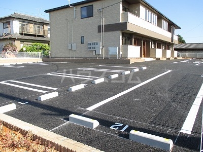 2/10 駐車場