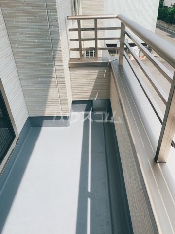 21/26 バルコニー