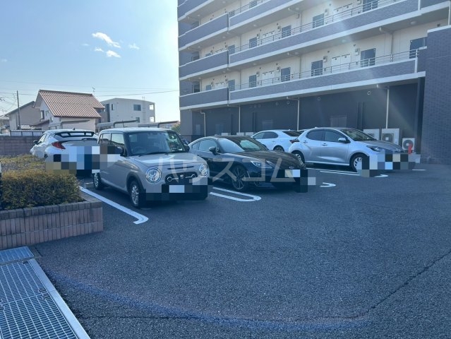 10/11 駐車場