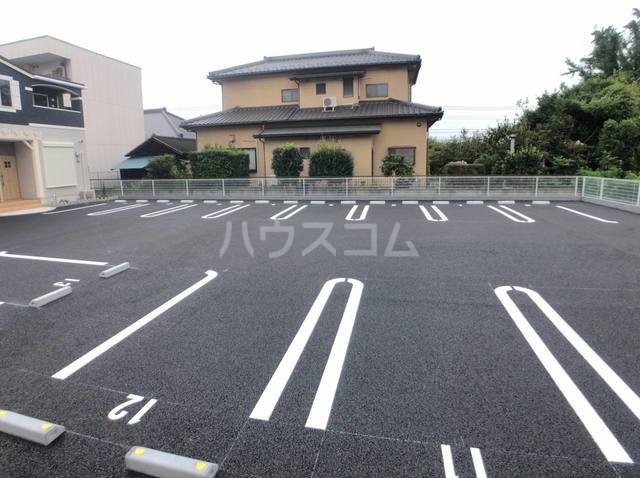 2/8 駐車場