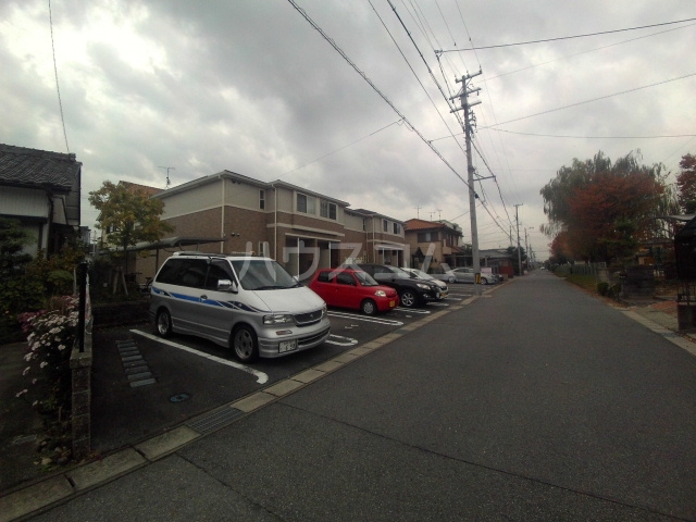 29/30 駐車場