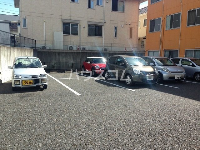 3/13 駐車場