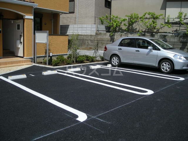 15/24 駐車場