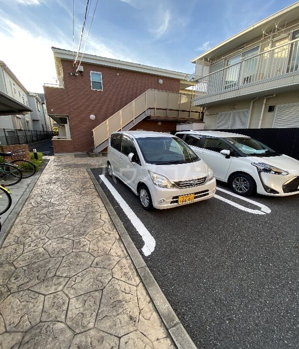 3/7 駐車場