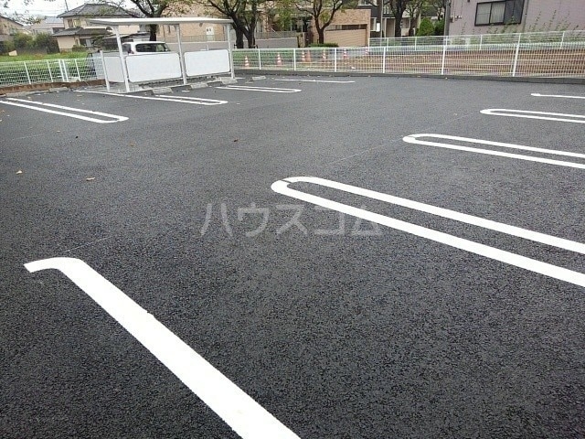 14/20 駐車場